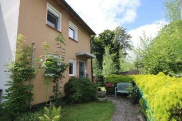 Geschmackvoll saniert, liebevoll gestaltet, viele hübsche Extras, 45892 Gelsenkirchen, Reihenendhaus